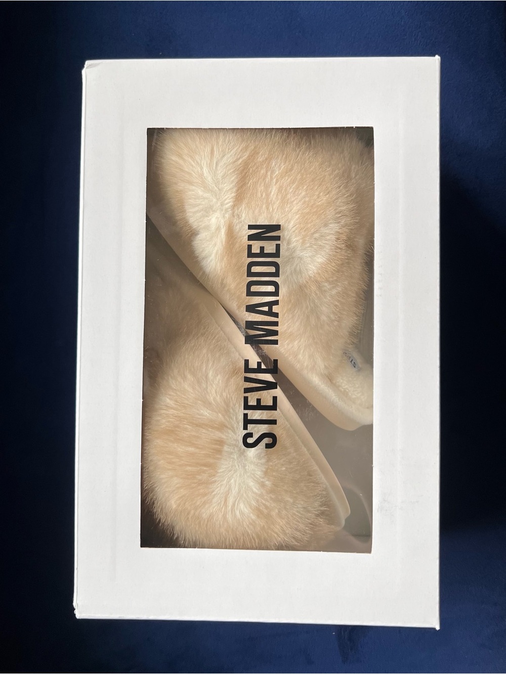 Steve Madden Cream Poof Faux Fur Mule Slippers New in Box - Picture 5 of 10